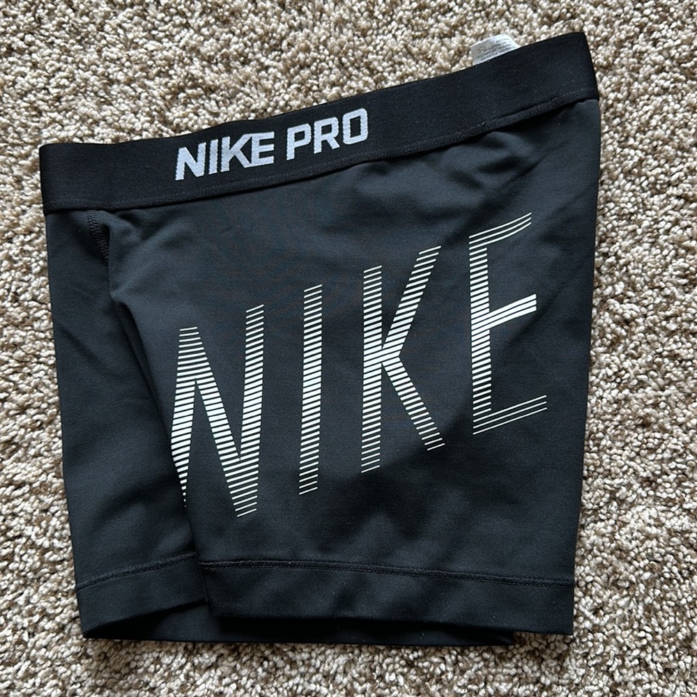 S Black Nike Pros
